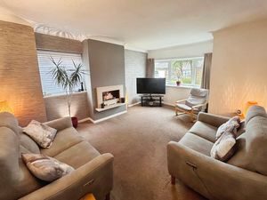 Lounge- click for photo gallery